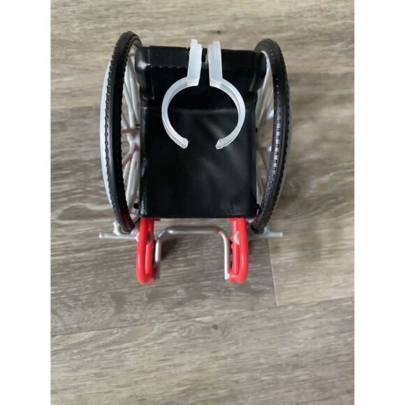 Barbie Doll Red Wheelchair dollhouse brakes work, - Picture 3 of 9